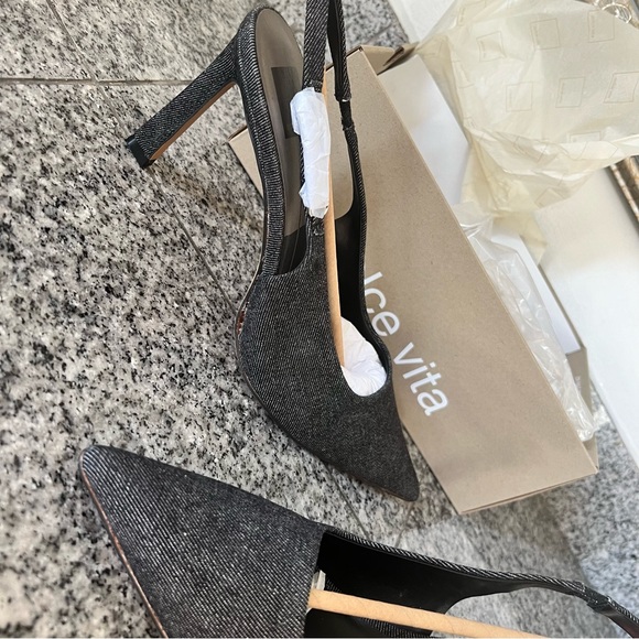 ❌SOLD❌ Dolce Vita Black Denim Heels - Picture 8 of 8